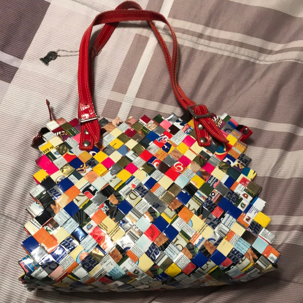 Large Nahui Ollin Hand Bag with red straps